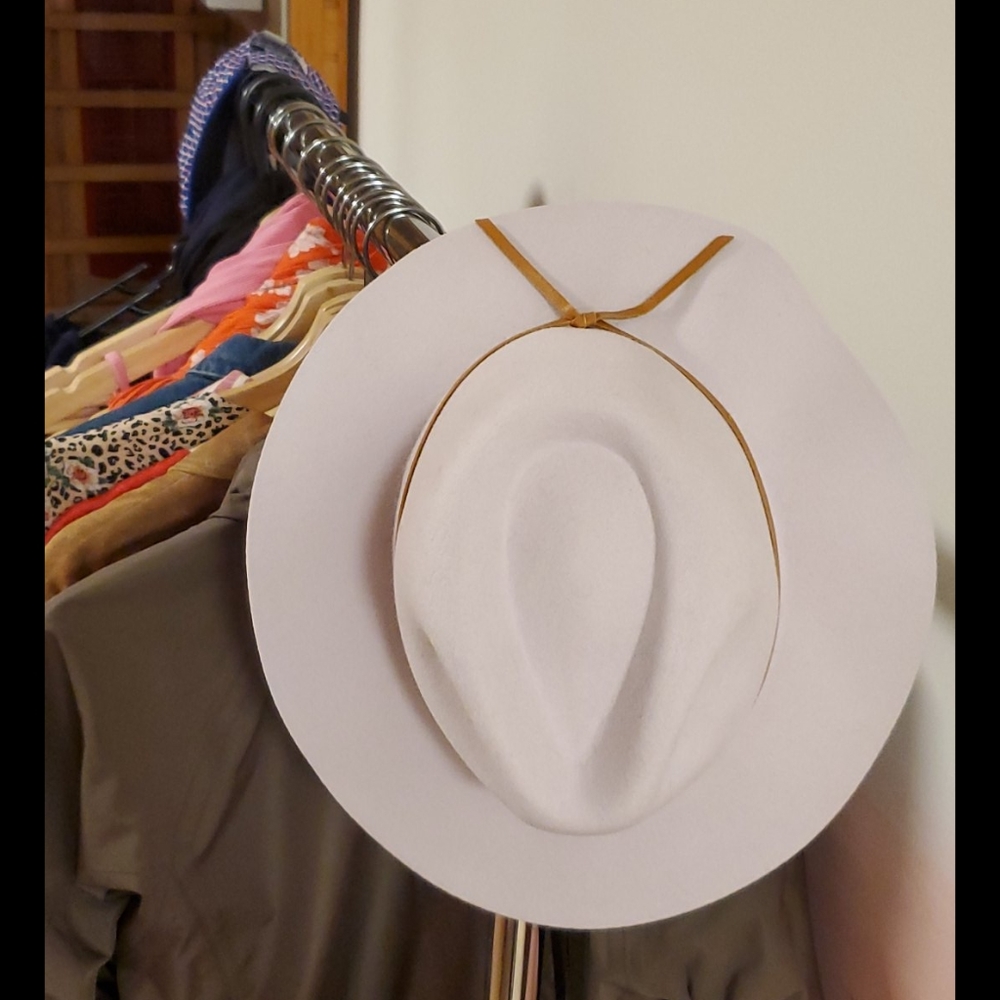 Womens os Brixton Hat BNWT